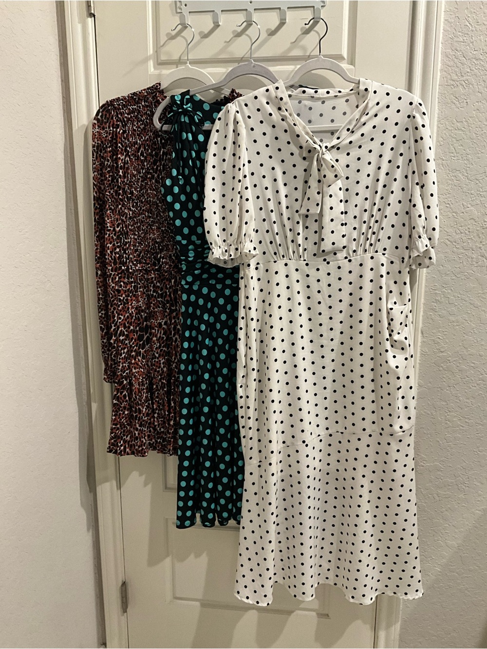 3 Dresses Bundle Women Size (10)
Mixed Styles Casual Work